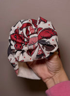 Woo Pig messy head wrap